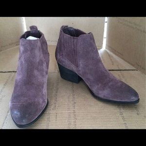 Crown Vintage booties